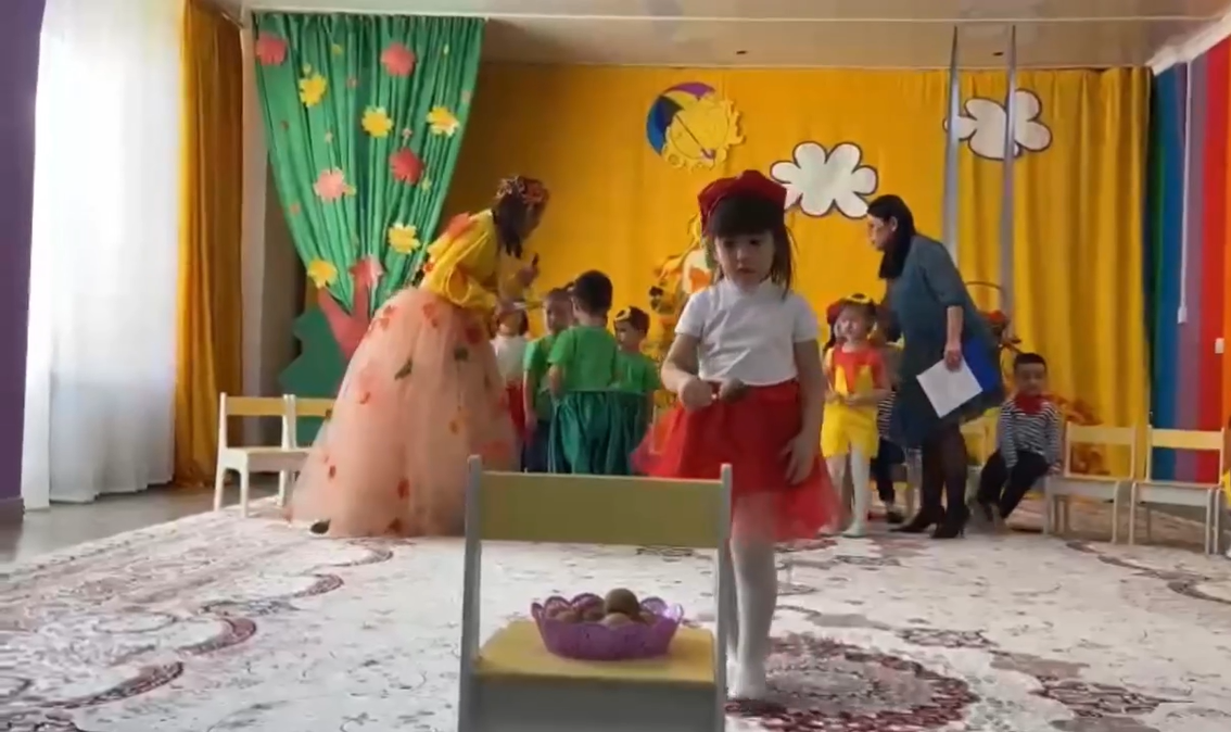 «Бусинки» тобындағы күзгі бал